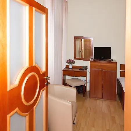 Hotell Dar Prag